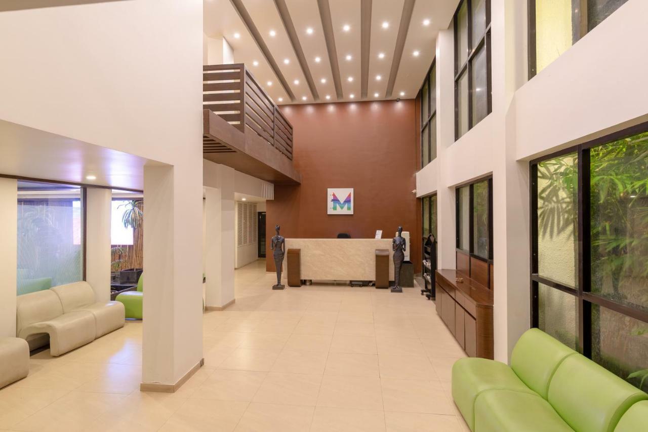 Hotel Mint Montvert, Baner Pune Bagian luar foto