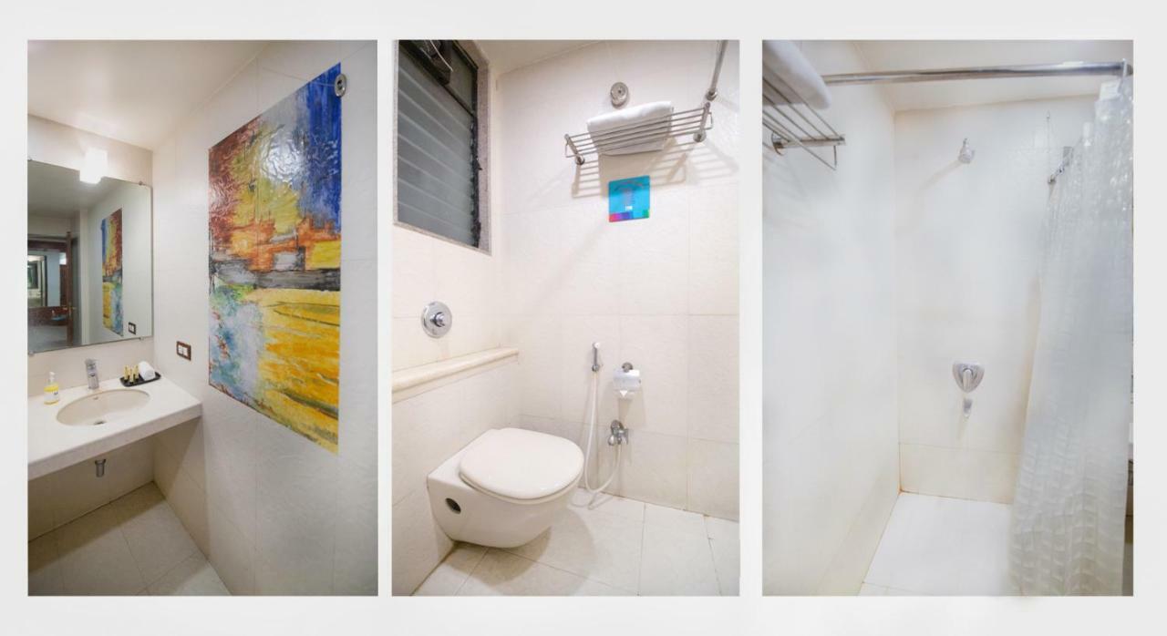 Hotel Mint Montvert, Baner Pune Bagian luar foto